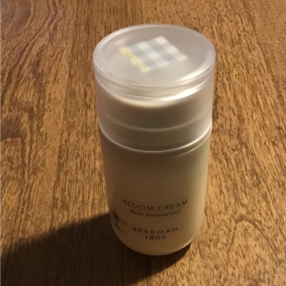 Beekman 1802 Bloom Cream Daily Moisturizer 1.69 fl oz / 50 ml